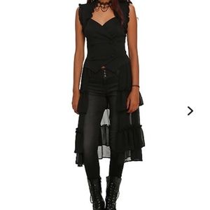 Rare Hot topic vest/top